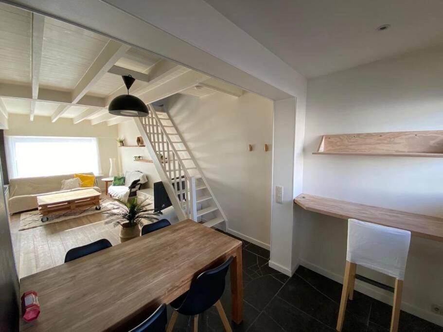 デ ハーン Cosy Beachhouse Within Walking Distance Of The Seaヴィラ エクステリア 写真